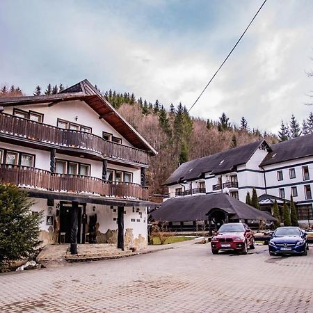 Hotel Casa Octavian Sucevita Exteriér fotografie
