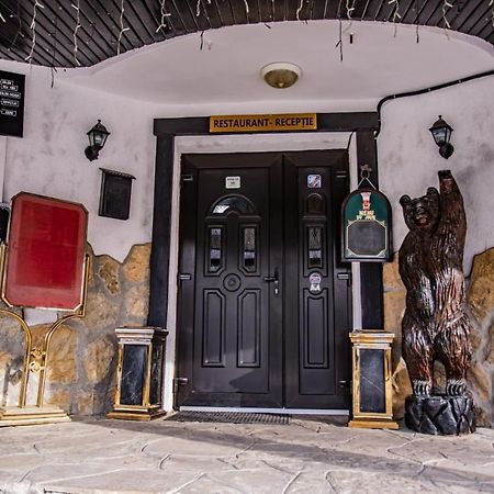 Hotel Casa Octavian Sucevita Exteriér fotografie