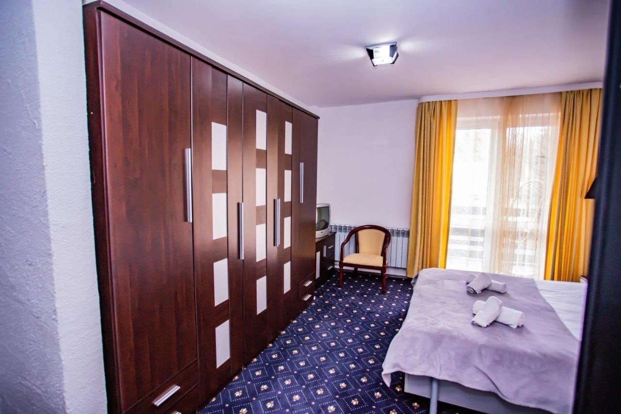 Hotel Casa Octavian Sucevita Exteriér fotografie
