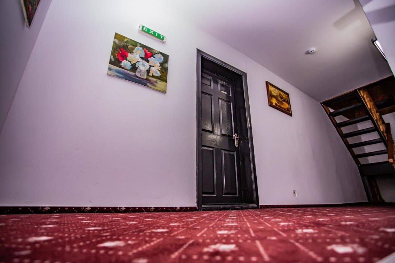 Hotel Casa Octavian Sucevita Exteriér fotografie