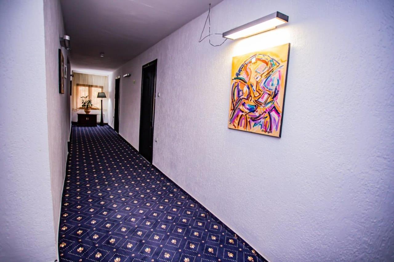 Hotel Casa Octavian Sucevita Exteriér fotografie