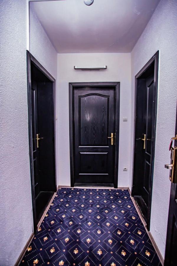 Hotel Casa Octavian Sucevita Exteriér fotografie